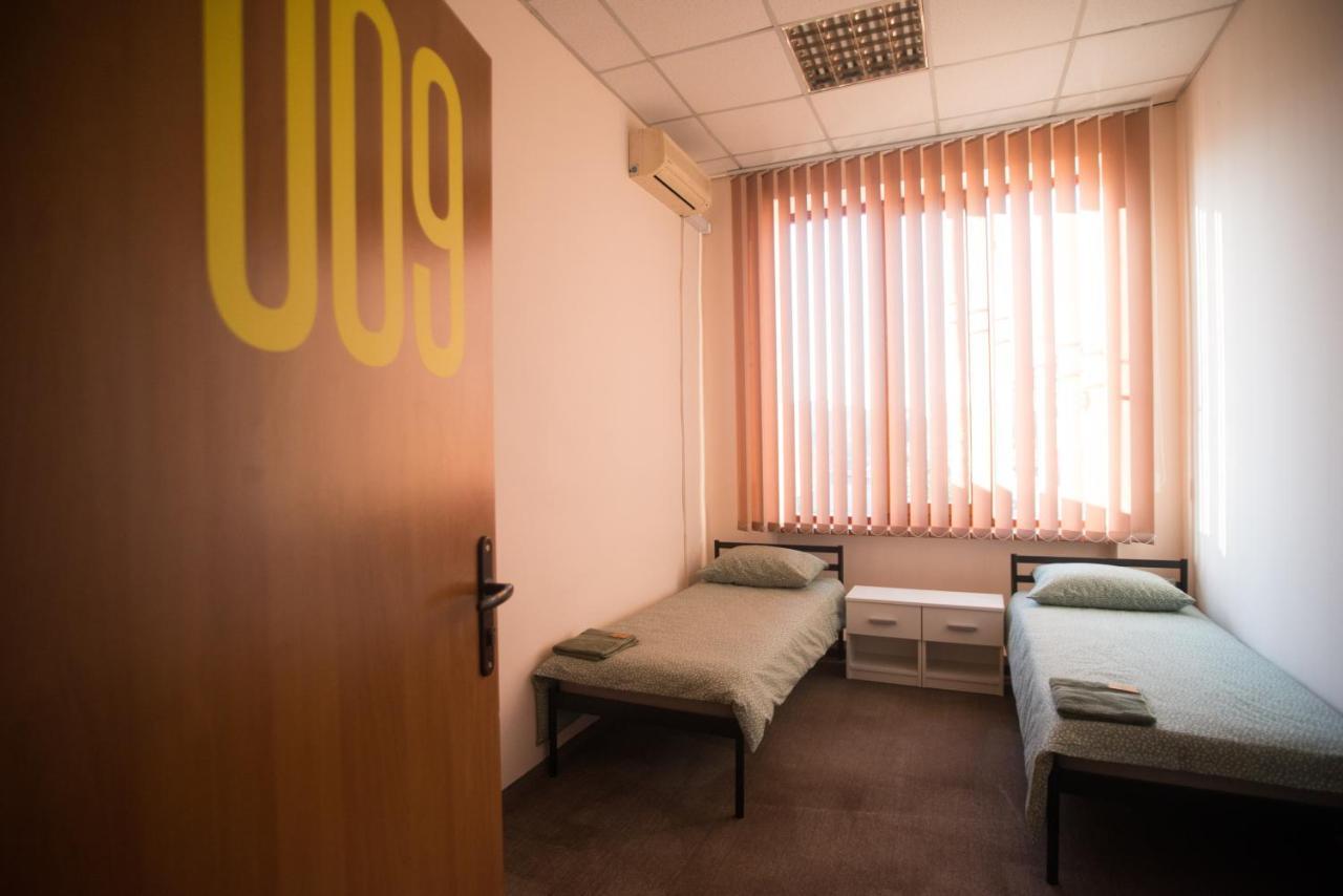 Si-Yo Hostel ウージュホロド エクステリア 写真
