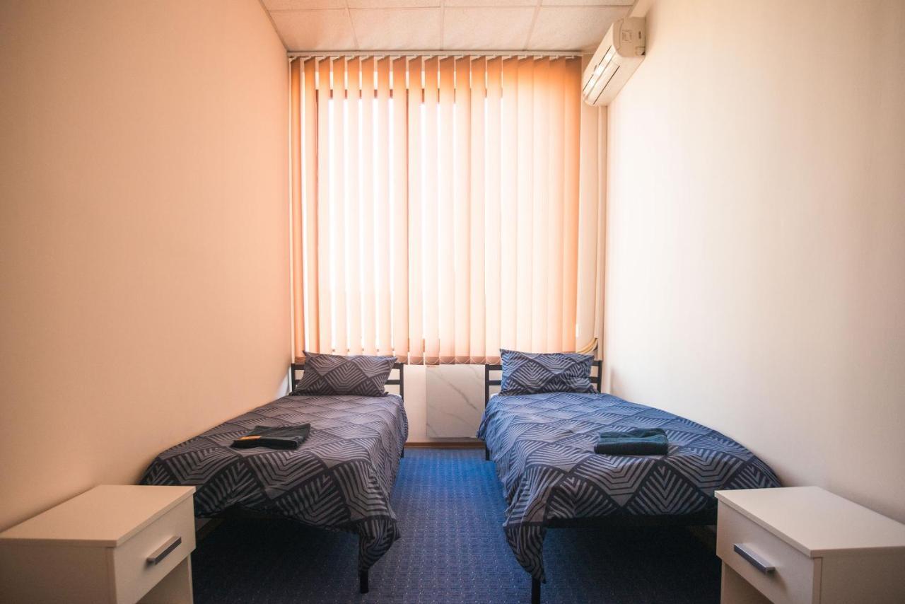Si-Yo Hostel ウージュホロド エクステリア 写真